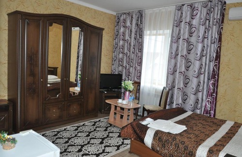 Liski Hotel | Discover Raduga: Highly Rated Stay at Unbeatable Value