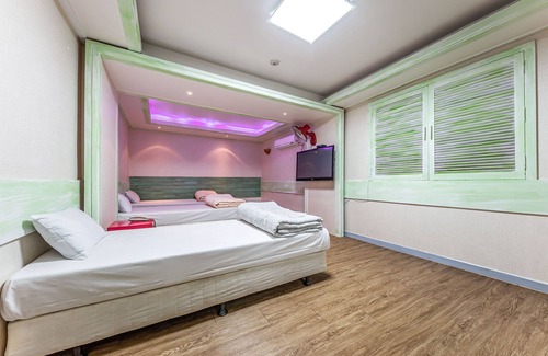 Chungju Hotel | Comfortable Raemian Hotel with Spa and Family Amenities
