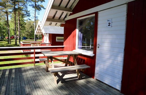 Faervik RV Rental | Enjoy Oceanfront Comfort at Raet Camping with Great Amenities