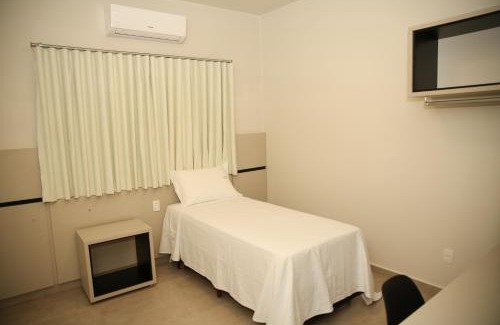 Umuarama Hotel | Budget-Friendly Raf Hotel: Top Rated with Great Amenities