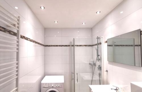 Geidorf Apartment | Cozy Apartment Sunlight - Family-Friendly Retreat