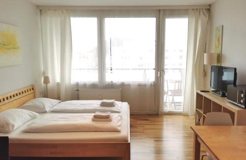 Geidorf Apartment | Cozy Apartment Sunlight - Family-Friendly Retreat