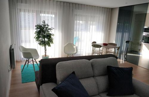 Nossa Senhora do Populo Apartment | Elegant Rafaelo's Apartment: Rated 9.6/10 & Family Friendly
