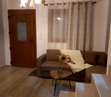 Kallirakhi House | Rafailia's House: Child-Friendly Stay with 9.6/10 Rating