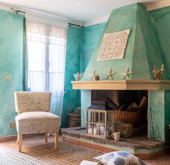 Sos Alinos Apartment | Cozy Taverna with Oceanfront Views and Pet-Friendly Charm