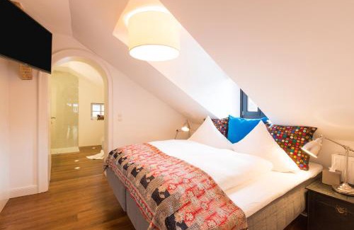 Sankt Anton am Arlberg Ski Chalet | Delightful Raffl's Sweet Little Home: Pet-Friendly Retreat