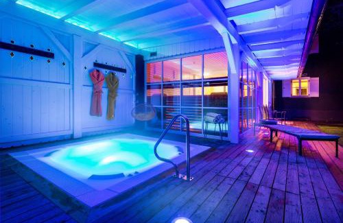 Sankt Anton am Arlberg Ski Chalet | Delightful Raffl's Sweet Little Home: Pet-Friendly Retreat