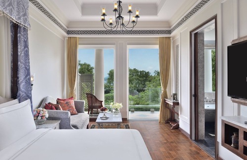 Udaipur District Hotel | Experience Raffles Udaipur: Rated 9.8 with Pool & Spa