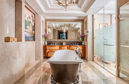 Udaipur District Hotel | Experience Raffles Udaipur: Rated 9.8 with Pool & Spa