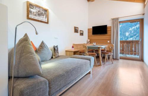 Luson Apartment | Guest Rated: 9.8 - Family-Friendly Apartments in Italy
