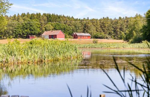 Sjobo House | Escape to Raftarp: Cozy Cottage in the Heart of Nature