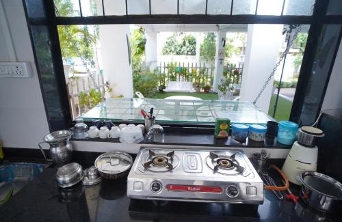 Cidco Apartment | Ragade's Swarajya luxury Homestay