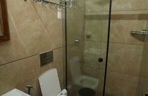 Kadakkarappally Resort | Ragas Marari Beach Villa