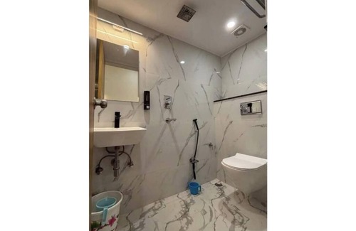 Varanasi Apartment | Raghav Vilas ~ Near Kashi Vishwanath Temple