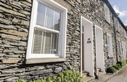 Bowness-on-Windermere Cottage | Family-Friendly Raglan Cottage in Bowness-On-Windermere
