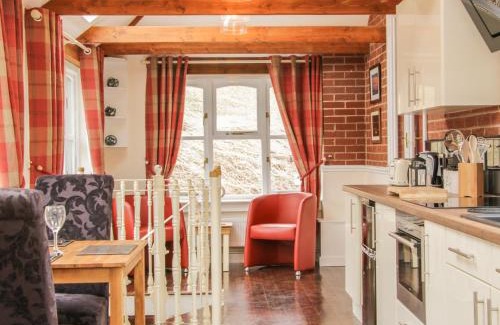 Little Stretton Apartment | Discover Ragleth Place Lodge - Pet-Friendly 4-Star Retreat