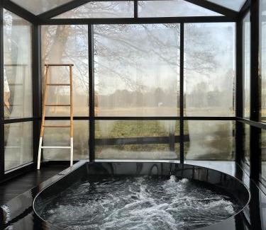Kolka House | Experience Ragnar Glamp Pitrags Lux: 10/10 Oceanfront Retreat