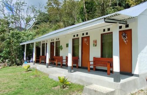 Moni House | Oceanfront Escape at Rago's Homestay - Rated 9.3/10