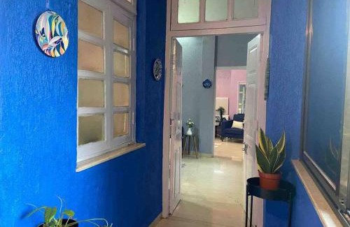 Pali Hill Apartment | Welcoming Rahat Manazil: 4-Star Pet-Friendly Apartment