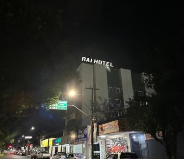 Centro Hotel | Convenient Rai Hotel - By UP Hotel, Near City Hall