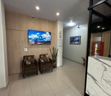 Centro Hotel | Convenient Rai Hotel - By UP Hotel, Near City Hall