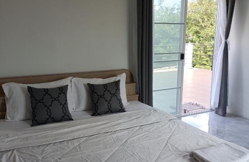 Ban Hong House | Experience Family-Friendly Comfort at Raidong Homestay