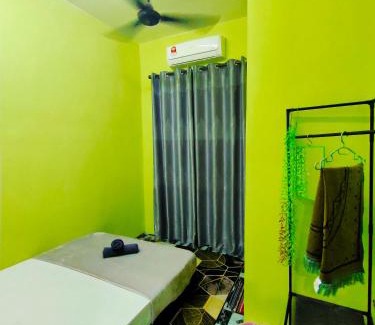 Kota Bharu House | Raihan Homestay Kubang Kerian: Family-Friendly Retreat