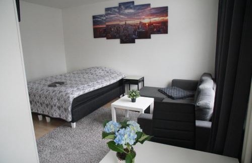 Oulu Apartment | Convenient Railway & Bus Station Studio - Child Friendly Stay