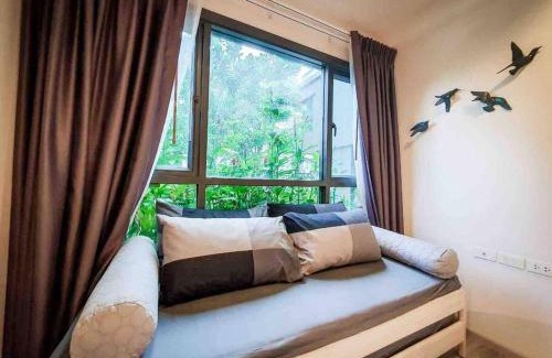 Cha-am Apartment | Oceanfront Rain Condo in Cha Am-Huahin with Pool Access
