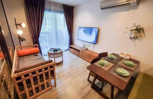 Cha-am Apartment | Oceanfront Rain Condo in Cha Am-Huahin with Pool Access