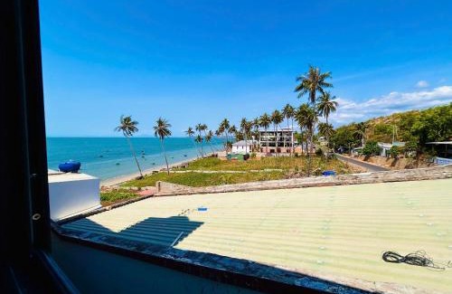 East Ham Tien Beach Cabin | Rainbow Beach Mũi Né - Homestay & Coffee