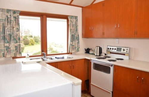 Rainbow Point House | Rainbow Drive · Lakefront prime location in Rainbow Point - fab!