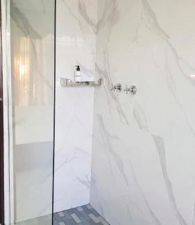 Uitenhage House | Family-Friendly Rainbow Guest House with Great Reviews