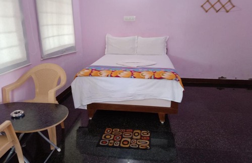 Mahabalipuram Beach Resort | Relaxing Oceanfront Stay at Rainbow Guest House