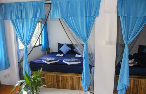 Thma Bang Cabin | Welcoming Rainbow Lodge: Top-Rated with Spa & Dining