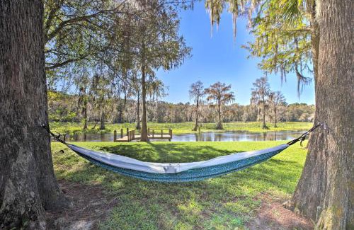 Dunnellon House | Rainbow River Oasis: Child-Friendly Stay with Kayaks