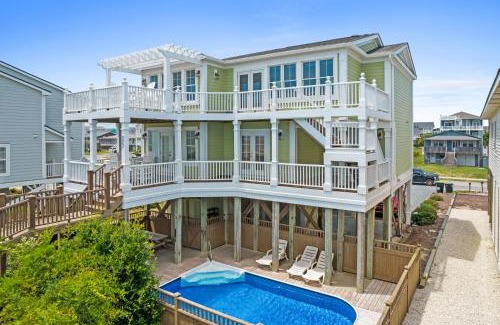 Holden Beach House | Oceanfront Paradise at Rainbow's End Brunswick Rentals