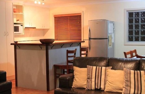 Old Adaminaby House | Experience Rainbows End Old Adaminaby: Family-Friendly Retreat