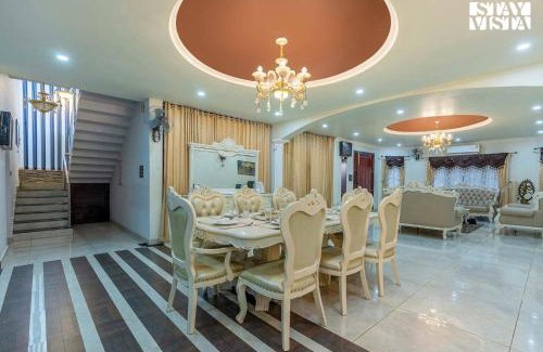 Thiruvananthapuram Villa | Experience StayVista at Raindrops: Private Pool & Gym