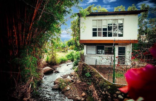 Escazu House | Pet-Friendly Rainforest Cabin in Escazu, Perfect Getaway
