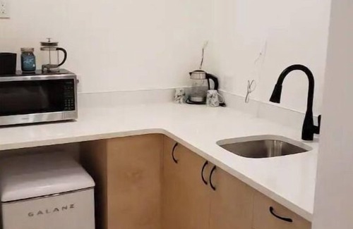 Ucluelet Bed & Breakfast | Rainforest Lane Loft Suite: Family-Friendly Getaway with Spa