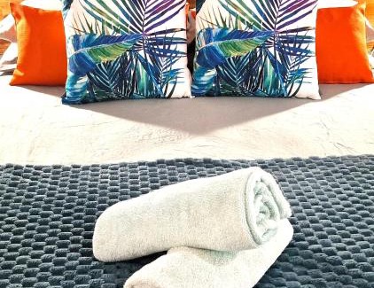 Mission Beach Hotel | Comfortable Rainforest Motel: Family-Friendly with Pool
