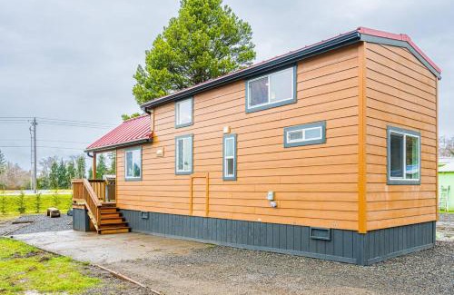 Forks Apartment | Rainforest Tiny Home Retreat 29