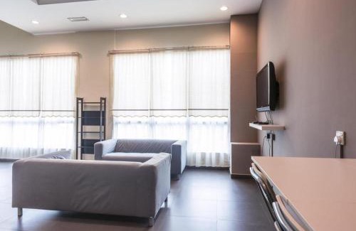Bandar Menjalara Hotel | Family-Friendly Retreat at Raintree Hotel for Memorable Stays