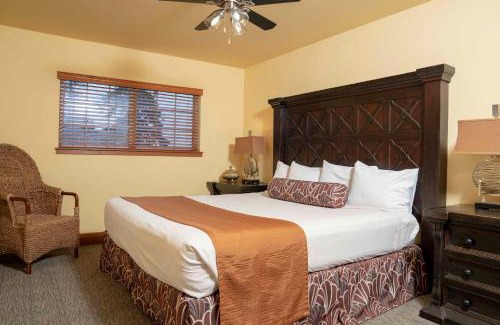 Birch Bay Hotel | Discover Raintree's Sandcastle: 4-Star Family Retreat