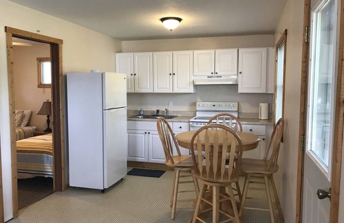 Baudette Cabin | Inviting Lake of the Woods Cabin Getaway with Breakfast