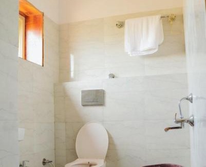 Aonla Hotel | Discover Raj Garden and Hotel: Pet-Friendly Retreat