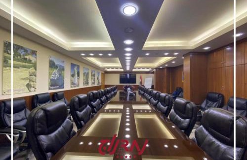 Aley Hotel | Delight in Comfort at Raj Hotel with Pool & Restaurant