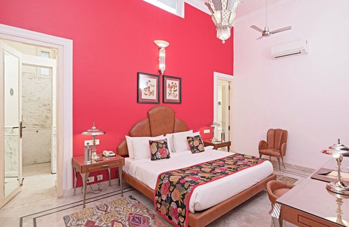 Dhaulpur Hotel | Raj Niwas Palace