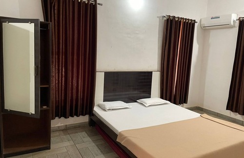 Palghar Hotel | Budget-Friendly Stay at Raj Resort with Breakfast Included